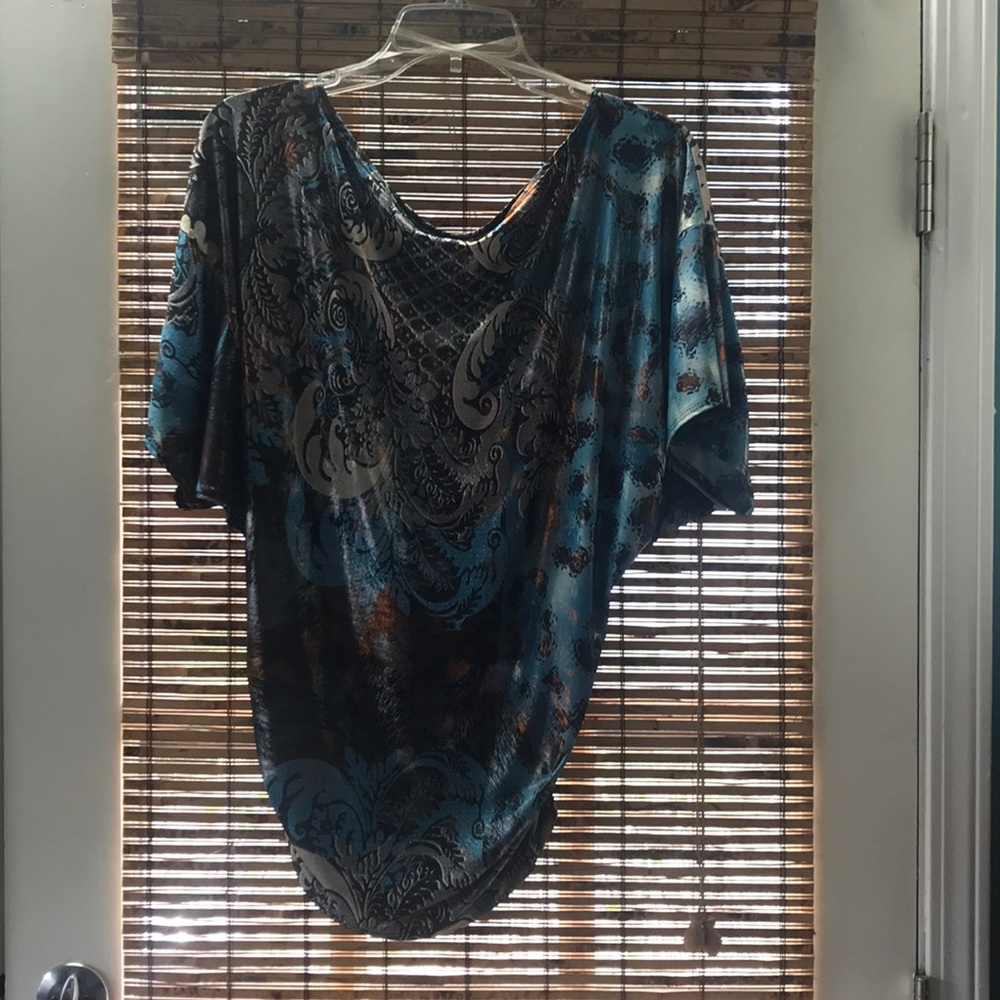 Multi colored top - Picture 2 of 3